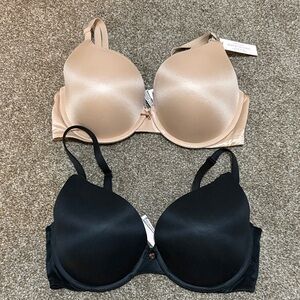 Victoria's Secret Black and Tan Bundle 34DD